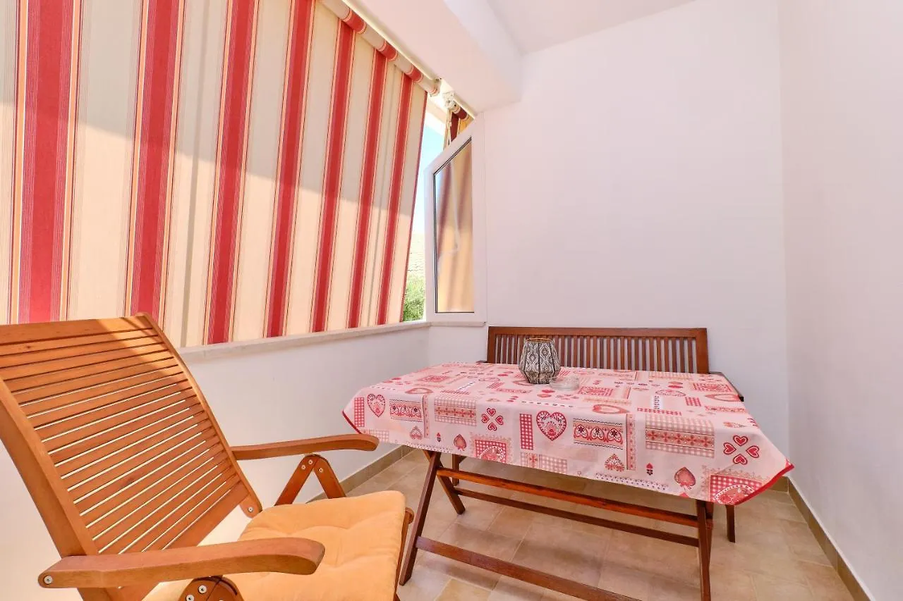 Apartments With A Parking Space Mali Lošinj Horvátország
